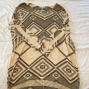 Aztec print tunic light weight sweater